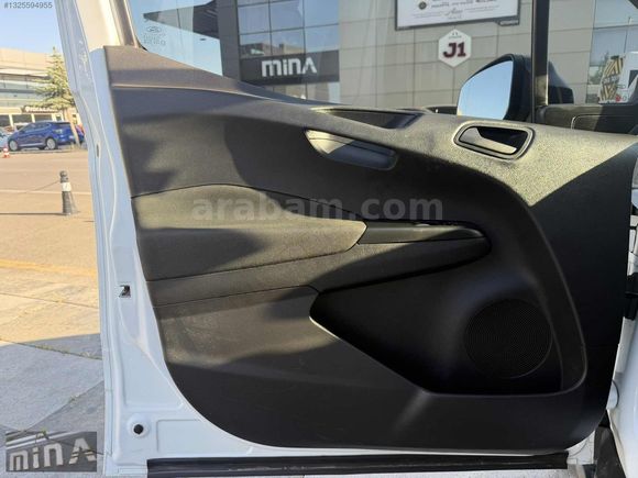 MİNA AUTO-2023 COURİER HATASIZ BOYASIZ 113KM