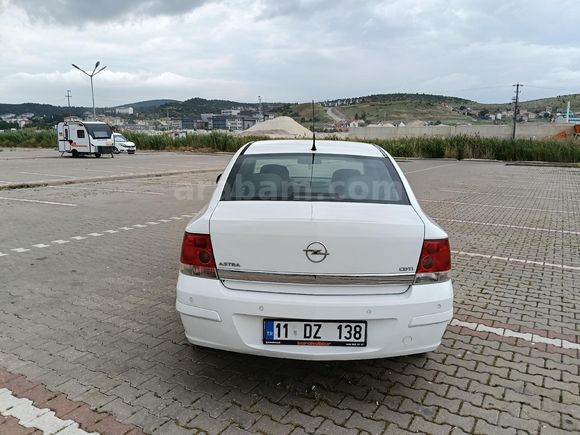 Sahibinden Opel Astra 1.3 CDTI Enjoy Plus 2011 Model