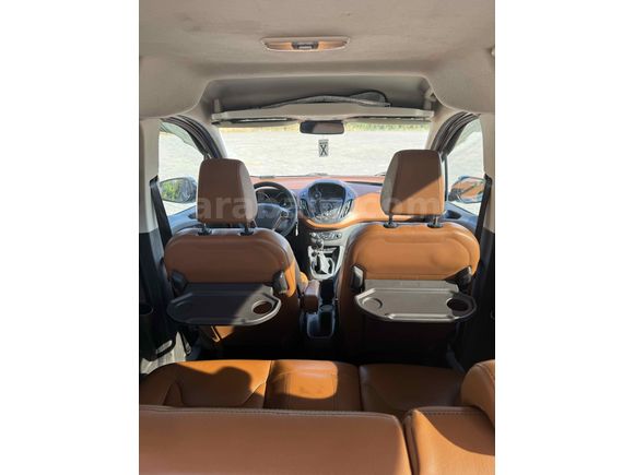 ÖZSER  MOTORSTAN HATASIZ BOYASIZ FORD COURIER TITANYUM PLUS