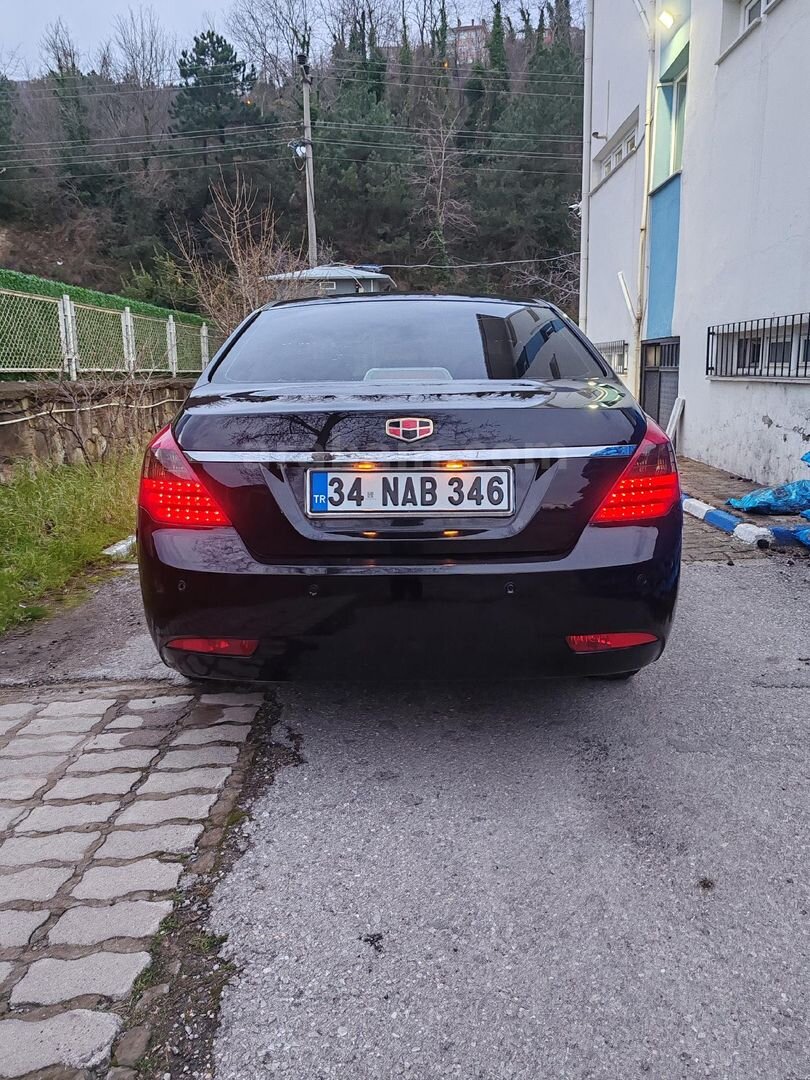 Sahibinden Geely Emgrand 1.5 GSL Premium 2011 Model İstanbul 300.000 km Siyah 4