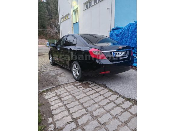 Memurdan Geely Emgrand Acil ihtiyaçtan