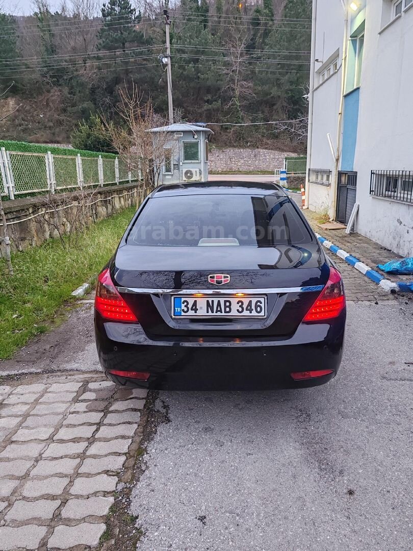 Sahibinden Geely Emgrand 1.5 GSL Premium 2011 Model İstanbul 300.000 km Siyah 3