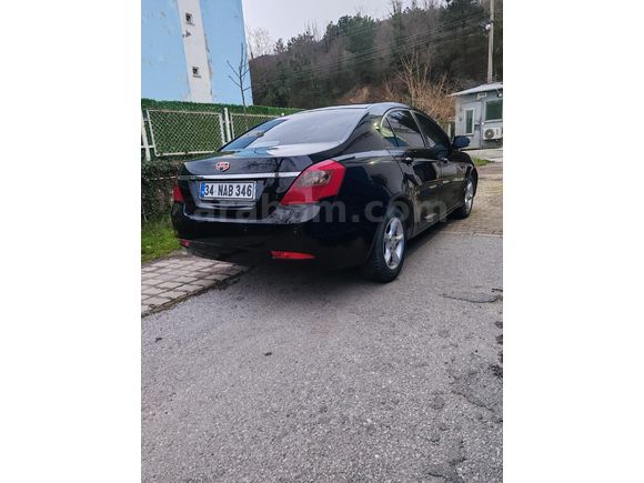Memurdan Geely Emgrand Acil ihtiyaçtan