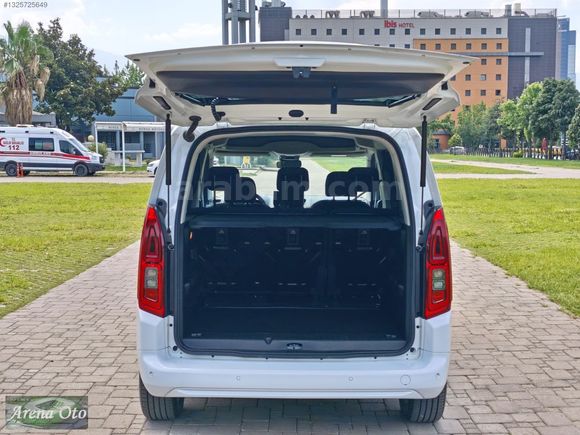 HATASIZ 2025 MODEL ELEKTRİKLİ OPEL COMBO EDİTİON PAKET 136 BG