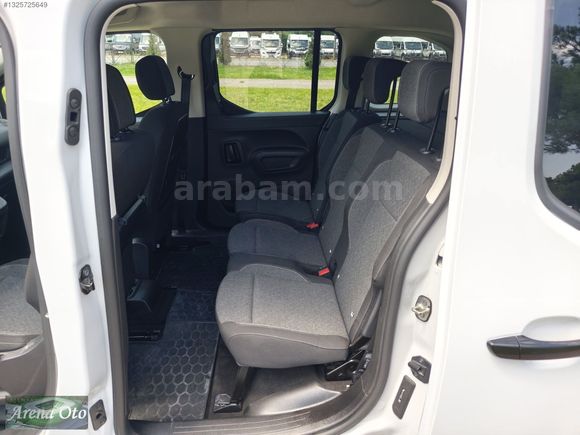 HATASIZ 2025 MODEL ELEKTRİKLİ OPEL COMBO EDİTİON PAKET 136 BG