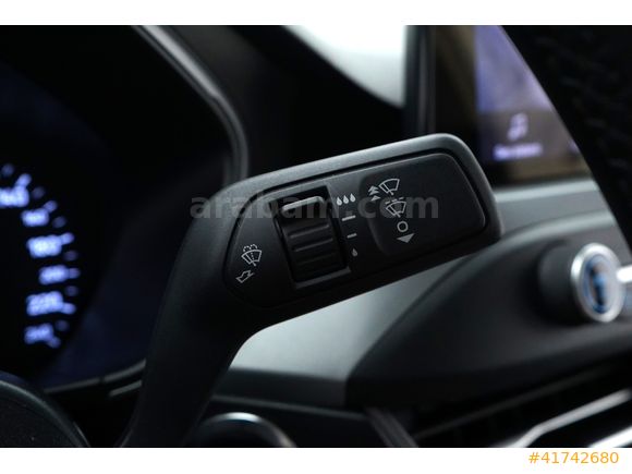 ANTMAR'DAN 2023 HATASIZ FORD FOCUS 1.5 Tİ-VCT 105.000 KM