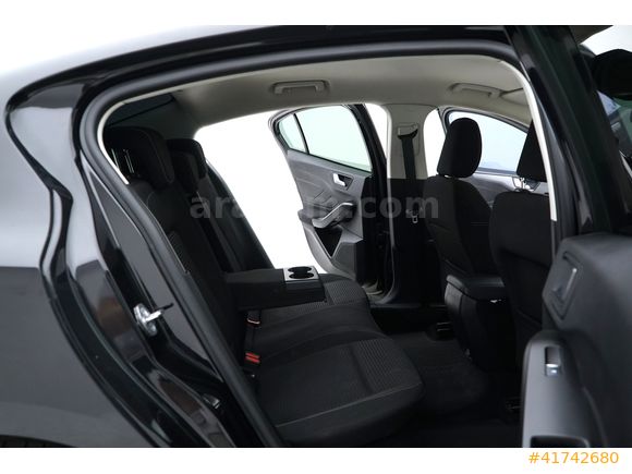 ANTMAR'DAN 2023 HATASIZ FORD FOCUS 1.5 Tİ-VCT 105.000 KM