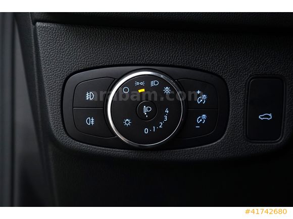 ANTMAR'DAN 2023 HATASIZ FORD FOCUS 1.5 Tİ-VCT 105.000 KM