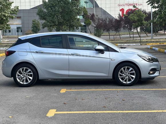 ZB OTOMOTİV 2020 OPEL ASTRA EDİTİON HATASIZ