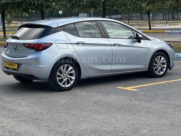 ZB OTOMOTİV 2020 OPEL ASTRA EDİTİON HATASIZ