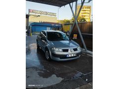 Sahibinden Renault Megane 1.4 Authentique 2005 Model  256.000 km Gri