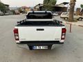 Sahibinden Isuzu D-Max 2.5 4x2 HT 2013 Model  270.000 km Beyaz