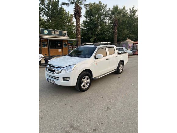Sahibinden Isuzu D-Max 2.5 4x2 HT 2013 Model  270.000 km Beyaz