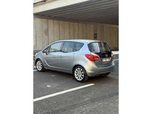 Galeriden Opel Meriva 1.4 T Cosmo 2011 Model Antalya