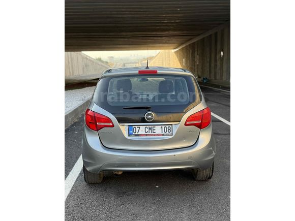 Galeriden Opel Meriva 1.4 T Cosmo 2011 Model Antalya