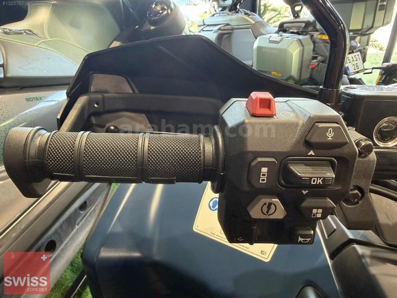 2025 CAN-AM OUTLANDER MAX LiMiTED 1000R FOX