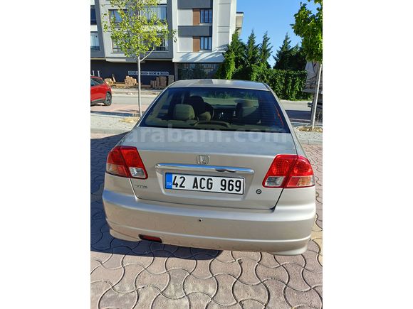 SAHİBİNDEN TEMİZ HONDA