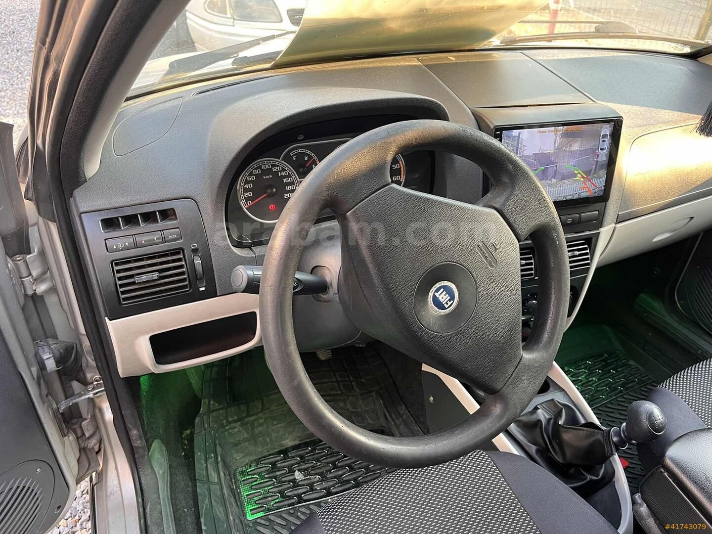 Galeriden Fiat Albea 1.3 Multijet Dynamic 2006 Model Kocaeli 364.000 km Gri 2