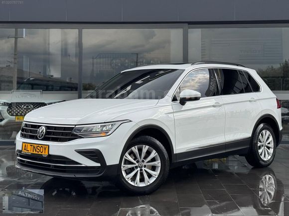 ALTINSOYOTO 2022 BOYASIZ 75.000 KM LİFE/CMTVN/G.GÖRÜŞ/OTOMATİK