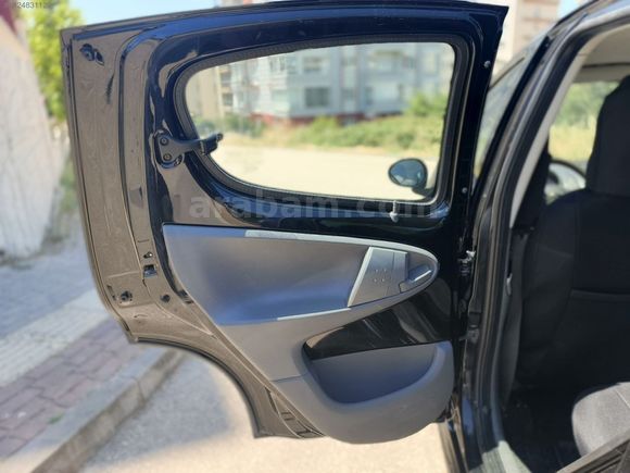 OTOMATİK 2 PARÇA BOYA GERİSİ HATASIZ