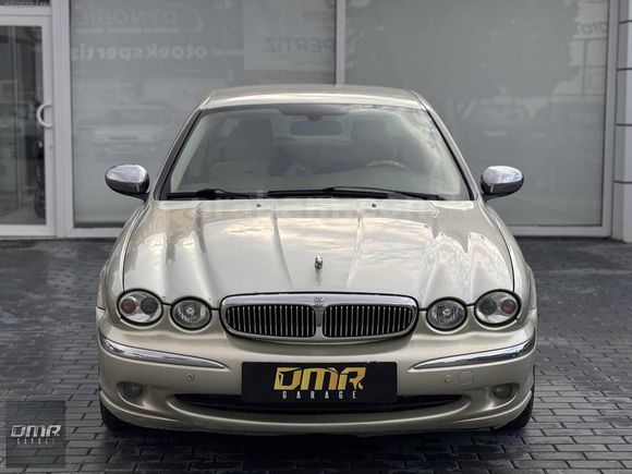 DMR GARAGE JAGUAR X-Type / Executive / OTOMATİK / DEGİŞENSİZ/