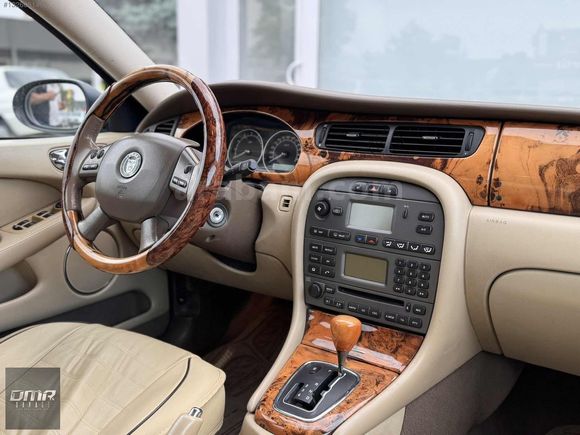 DMR GARAGE JAGUAR X-Type / Executive / OTOMATİK / DEGİŞENSİZ/