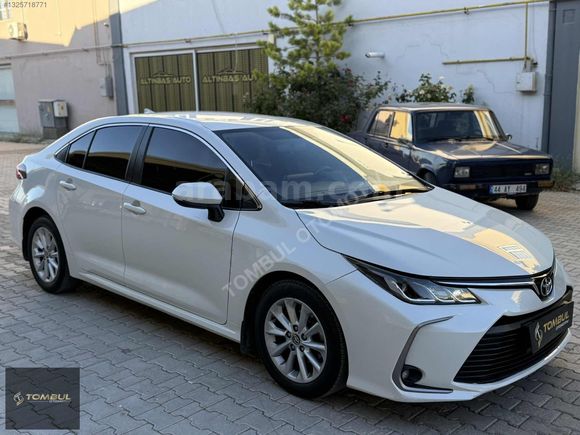 TOMBUL'DAN DEĞİŞENSİZ BOYASIZ COROLLA 1.6 DREAM MULTİDRİVE S