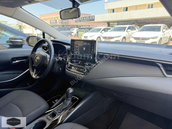 2020 Model Toyota Corolla 1.6 Dream 71.000 KM DE