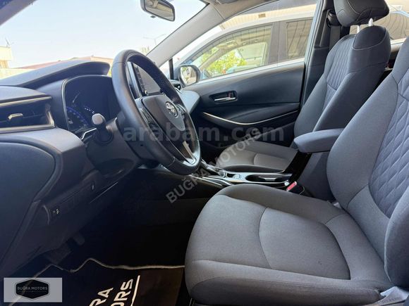 2020 Model Toyota Corolla 1.6 Dream 71.000 KM DE