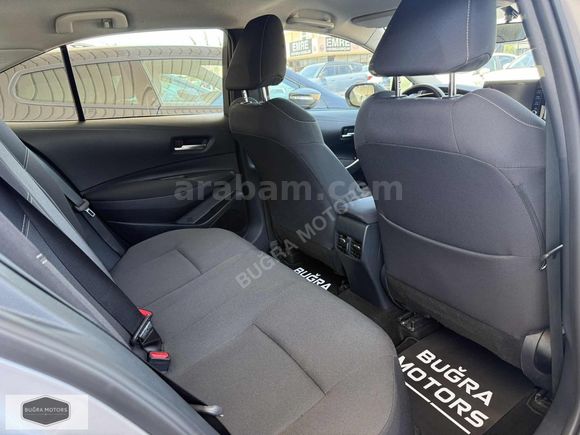 2020 Model Toyota Corolla 1.6 Dream 71.000 KM DE
