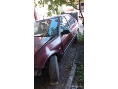 MOTOR ŞANZIMAN SAĞLAM, YÜRÜR VAZİYETTE HASARLI RENAULT 19