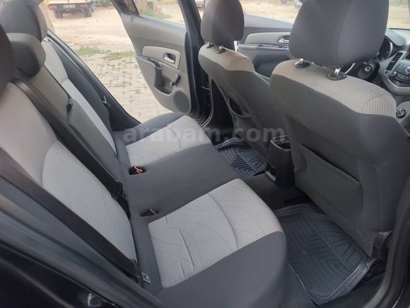ORJİNAL 108 BİN KİLOMETREDE 2010 MODEL 1.6 LPĞLİ CRUZE ÇOK TEMİZ