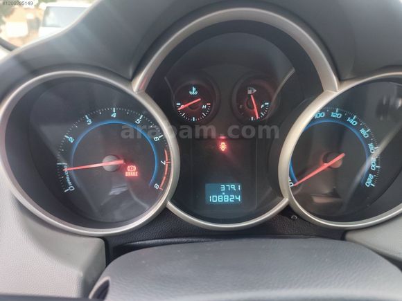 ORJİNAL 108 BİN KİLOMETREDE 2010 MODEL 1.6 LPĞLİ CRUZE ÇOK TEMİZ