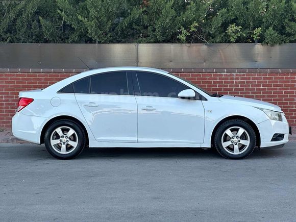 2011 MODEL OTOMATİK VİTES BENZİN LPG Lİ