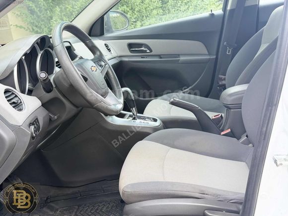2011-CRUZE-1.6-LS-133BİNDE-OTOMATİK-KKT-12AY
