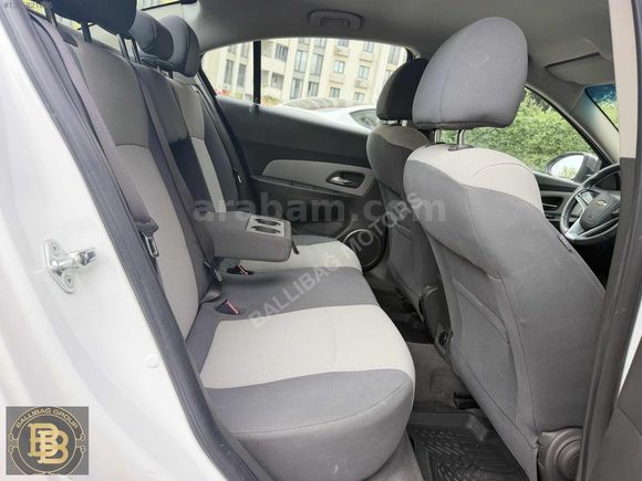 2011-CRUZE-1.6-LS-133BİNDE-OTOMATİK-KKT-12AY