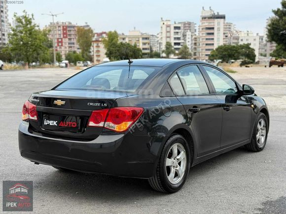 2010 MODEL 72BİN'KMDE İLK ELDEN CHEVROLET CRUZE 1.6 LS PAKET
