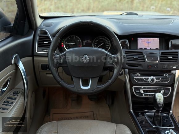 HATASIZ AYARINDA CAM TAVAN 2013 RENO LATİTUDE 1.5 DCI PRİVİLEGE