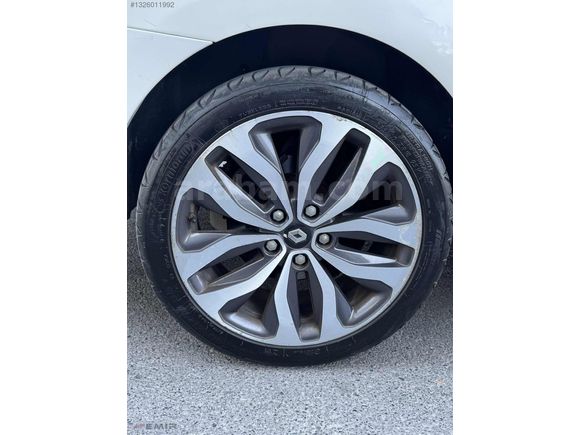 AUTO EMIR'DEN 2014 RENAULT LATITUDE EXECUTİVE CAM TAVANLI VADELİ