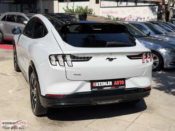 2023 MUSTANG MACH-E 4X4 258 KW 370 HP CAM TAVAN HATASIZ BOYASIZ