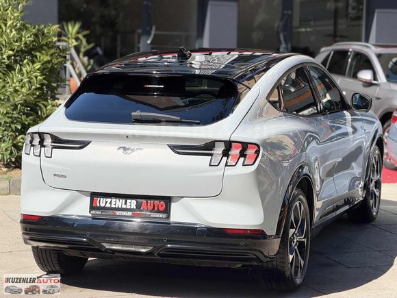 2023 MUSTANG MACH-E 4X4 258 KW 370 HP CAM TAVAN HATASIZ BOYASIZ