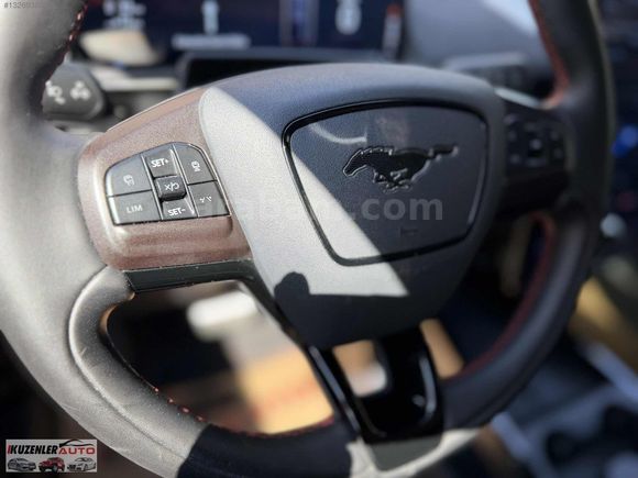 2023 MUSTANG MACH-E 4X4 258 KW 370 HP CAM TAVAN HATASIZ BOYASIZ