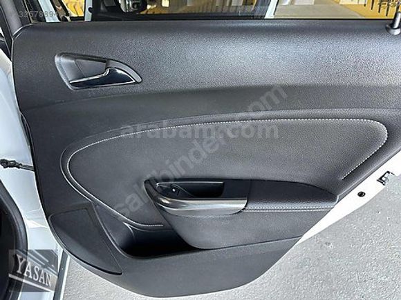 BOYASIZ 2012 OPEL ASTRA 1.4 T COSMO 33 BİN KM'DE OTO.VTS.