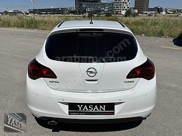BOYASIZ 2012 OPEL ASTRA 1.4 T COSMO 33 BİN KM'DE OTO.VTS.