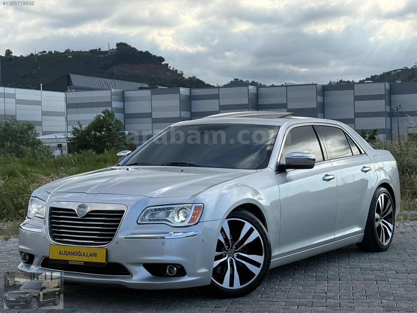 Galeriden Lancia Thema 3.0 CRD 2012 Model Giresun 325.000 km Gri 6