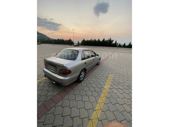 Sahibinden Hyundai Accent 1.5 GLS 1999 Model 
