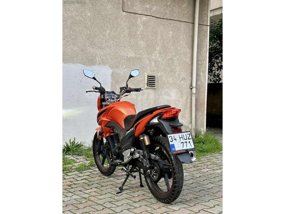 2023 MODEL 6.800 KM BAKIMLI TEMİZ TNT 125