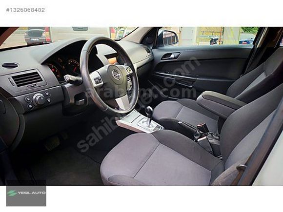 YEŞİL AUTO'DAN 2011 OPEL-ASTRA-1.3CDTI-OTOMATİK