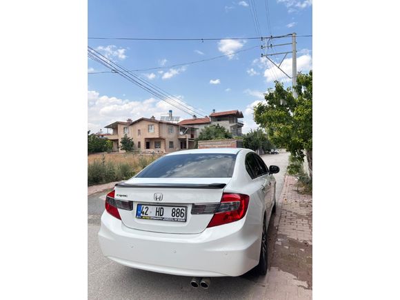 Sahibinden Honda Civic 1.6i VTEC Eco Elegance 2014 Model