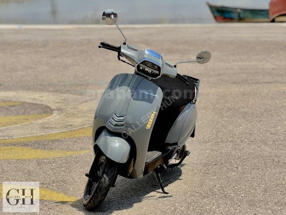 2023 MODEL HATASIZ *2.100KM* NARDO GRİ 80'LİK KUBA BLUEBİRD